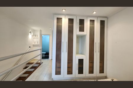 Apartamento para alugar com 79m², 1 quarto e 1 vagaQuarto - Armários