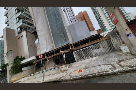 Apartamento para alugar com 79m², 1 quarto e 1 vagaFachada