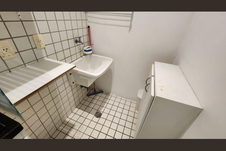 Apartamento para alugar com 79m², 1 quarto e 1 vagaÁrea de Serviço