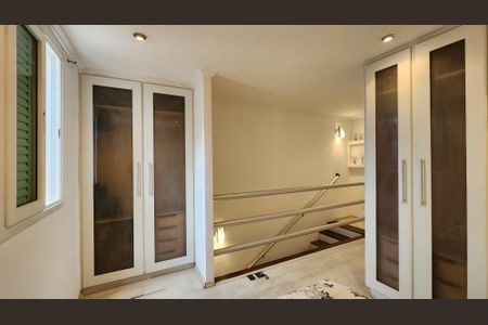 Apartamento para alugar com 79m², 1 quarto e 1 vagaQuarto - Armários