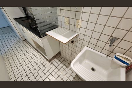 Apartamento para alugar com 79m², 1 quarto e 1 vagaÁrea de Serviço