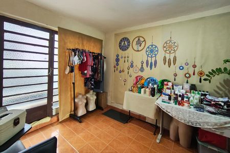 Casa à venda com 160m², 4 quartos e sem vagaGaragem - Coberta