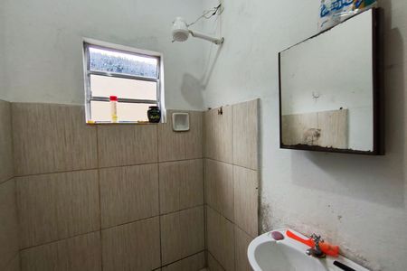 Casa à venda com 160m², 4 quartos e sem vagaCasa 2- Banheiro