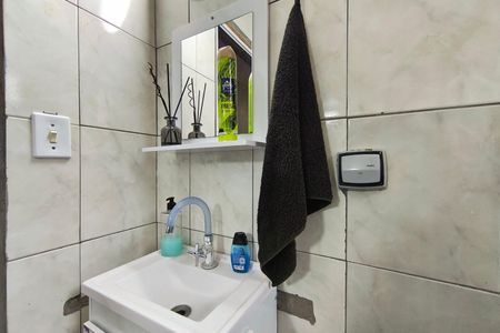 Casa à venda com 160m², 4 quartos e sem vagaBanheiro