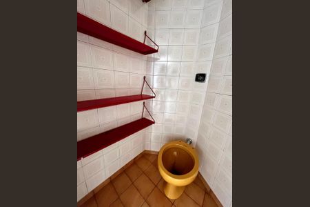 Apartamento à venda com 50m², 1 quarto e sem vaga Apartamento à venda com 50m², 1 quarto e sem vagaBanheiro de Serviço