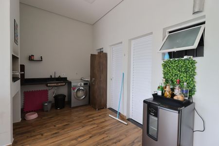 Apartamento à venda com 240m², 3 quartos e 4 vagasCobertura - Área de Serviço