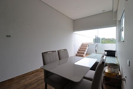 Apartamento à venda com 240m², 3 quartos e 4 vagasCobertura - Área Gourmet