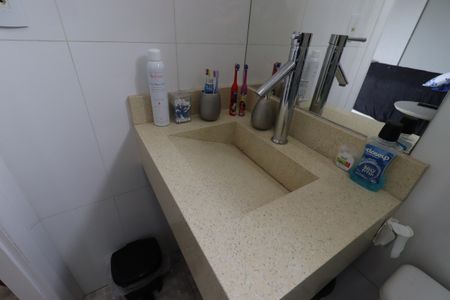 Apartamento à venda com 240m², 3 quartos e 4 vagasBanheiro da Suíte Master