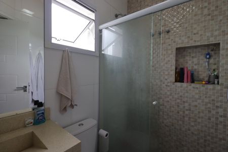 Apartamento à venda com 240m², 3 quartos e 4 vagasBanheiro da Suíte Master