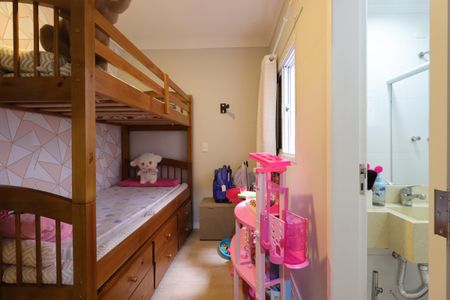 Apartamento à venda com 240m², 3 quartos e 4 vagasSuíte 2