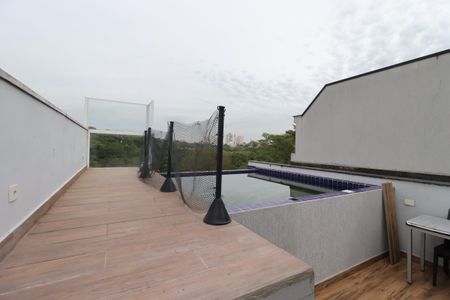 Apartamento à venda com 240m², 3 quartos e 4 vagasCobertura - Piscina