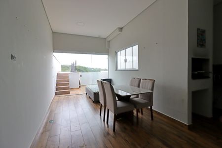 Apartamento à venda com 240m², 3 quartos e 4 vagasCobertura - Área Gourmet