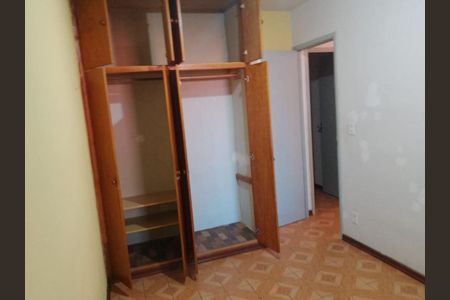 Casa à venda com 80m², 3 quartos e 2 vagasFoto 01