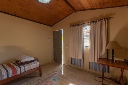 Casa à venda com 2050m², 2 quartos e 3 vagasQuarto - Casa 2