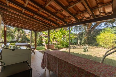 Casa à venda com 2050m², 2 quartos e 3 vagasLavanderia