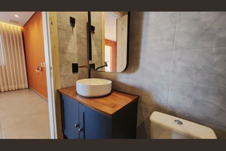 Apartamento para alugar com 71m², 2 quartos e 2 vagasBanheiro