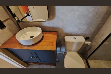 Apartamento para alugar com 71m², 2 quartos e 2 vagasBanheiro