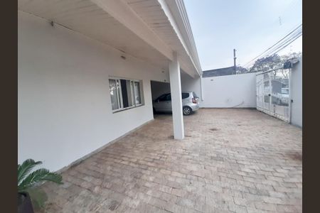 Casa à venda com 280m², 3 quartos e 5 vagasFoto 03