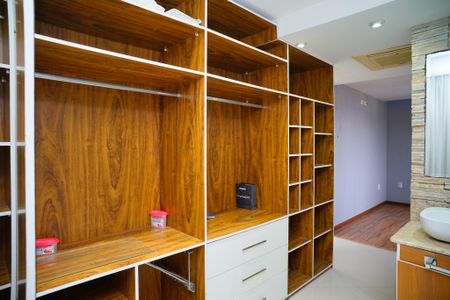 Apartamento para alugar com 59m², 1 quarto e 1 vaga Apartamento para alugar com 59m², 1 quarto e 1 vagaCloset Suíte