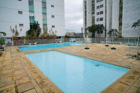 Apartamento para alugar com 59m², 1 quarto e 1 vaga Apartamento para alugar com 59m², 1 quarto e 1 vagaÁrea comum - Piscina
