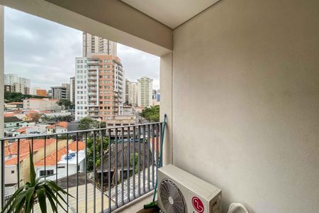 Studio para alugar com 25m², 1 quarto e sem vaga Studio para alugar com 25m², 1 quarto e sem vagaVaranda