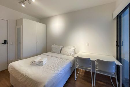 Studio para alugar com 25m², 1 quarto e sem vaga Studio para alugar com 25m², 1 quarto e sem vagaStudio