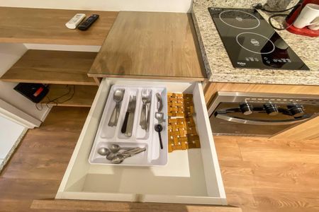 Studio para alugar com 25m², 1 quarto e sem vaga Studio para alugar com 25m², 1 quarto e sem vagaStudio