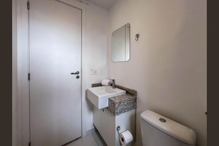 Studio para alugar com 24m², 1 quarto e sem vaga Studio para alugar com 24m², 1 quarto e sem vagaBanheiro