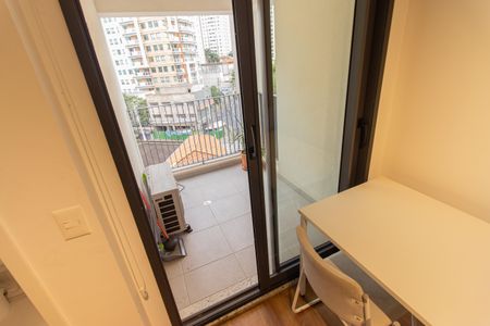 Studio para alugar com 24m², 0 quarto e sem vaga Studio para alugar com 24m², 0 quarto e sem vagaVaranda