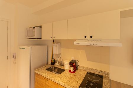 Studio para alugar com 24m², 0 quarto e sem vaga Studio para alugar com 24m², 0 quarto e sem vagaCozinha