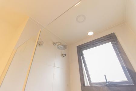 Studio para alugar com 24m², 0 quarto e sem vaga Studio para alugar com 24m², 0 quarto e sem vagaBanheiro