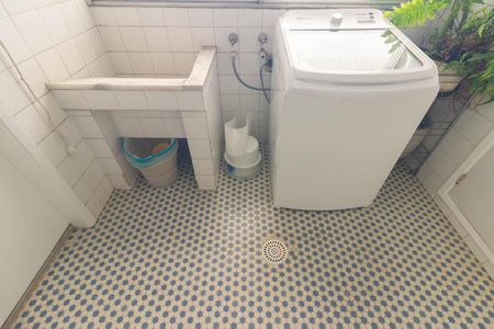 Apartamento à venda com 140m², 2 quartos e 1 vagaÁrea de Serviço