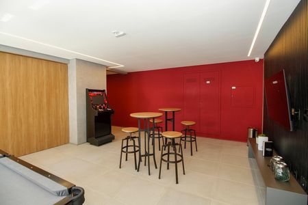 Studio para alugar com 32m², 1 quarto e 1 vaga Studio para alugar com 32m², 1 quarto e 1 vagaÁrea Comum - Sala de Jogos
