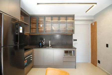 Studio para alugar com 32m², 1 quarto e 1 vaga Studio para alugar com 32m², 1 quarto e 1 vagaStudio