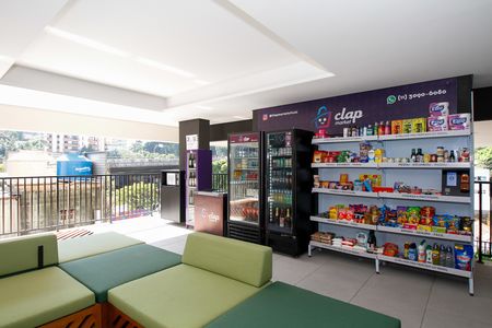 Studio para alugar com 32m², 1 quarto e 1 vaga Studio para alugar com 32m², 1 quarto e 1 vagaÁrea Comum - Mini Mercado