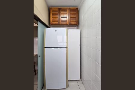 Apartamento à venda com 70m², 2 quartos e 1 vagaÁrea de Serviço