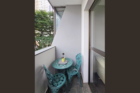 Apartamento à venda com 70m², 2 quartos e 1 vagaSacada