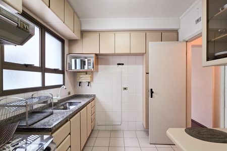 Apartamento à venda com 70m², 2 quartos e 1 vagaCozinha