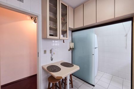 Apartamento à venda com 70m², 2 quartos e 1 vagaCozinha