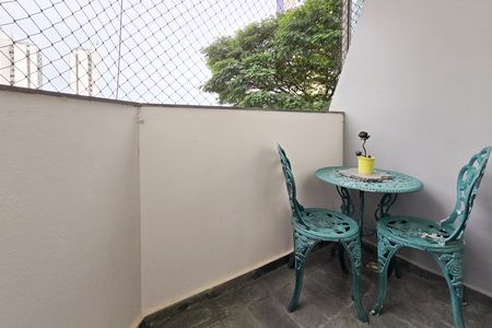 Apartamento à venda com 70m², 2 quartos e 1 vagaSacada