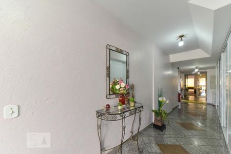 Apartamento à venda com 70m², 2 quartos e 1 vagaÁrea comum - Hall