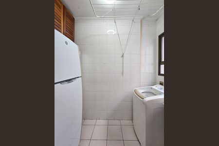 Apartamento à venda com 70m², 2 quartos e 1 vagaÁrea de Serviço
