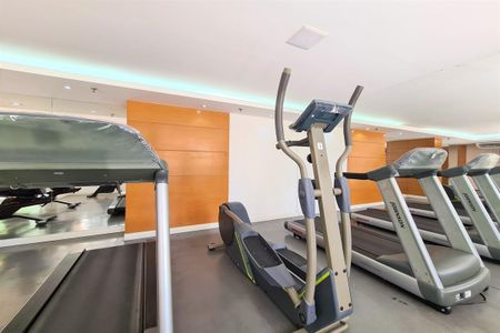 Apartamento à venda com 68m², 3 quartos e 1 vaga Apartamento à venda com 68m², 3 quartos e 1 vagaÁrea comum - Academia