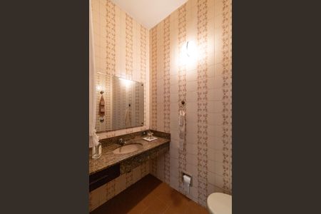 Casa à venda com 436m², 4 quartos e 4 vagasLavabo