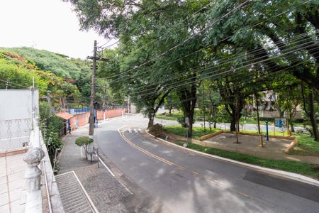 Casa para alugar com 436m², 4 quartos e 4 vagasVista da Rua