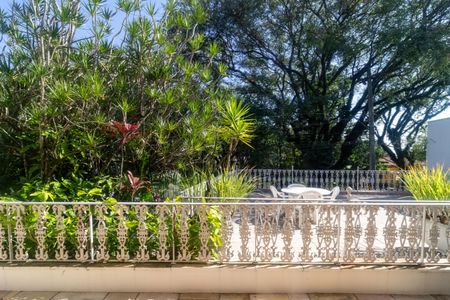 Casa à venda com 436m², 4 quartos e 4 vagasVista da Sala