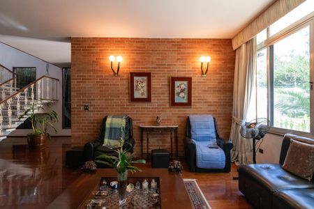 Casa à venda com 436m², 4 quartos e 4 vagasSala 2