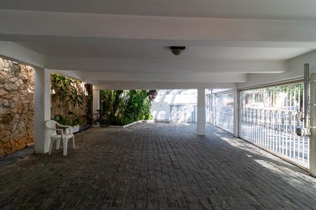 Casa à venda com 436m², 4 quartos e 4 vagasGaragem