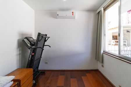 Casa à venda com 436m², 4 quartos e 4 vagasQuarto