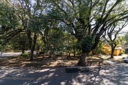 Casa à venda com 436m², 4 quartos e 4 vagasÁrea externa 